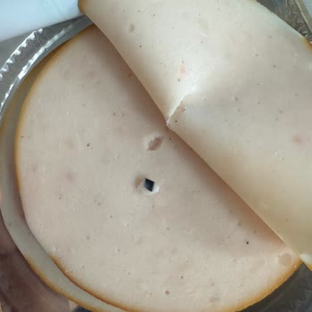 Namet Piliç Fümeden Plastik Çıktı!