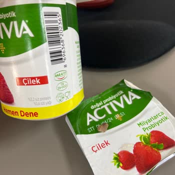 Activia Yoğurttan Çürümüş Çilek Çıktı