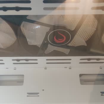 İtopya Bilgisayar Rampage Voyager Beyaz Kasa Siyah Fan