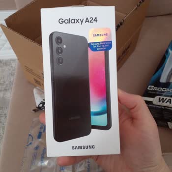 Media Markt Jelatinsiz Telefon Satıyor