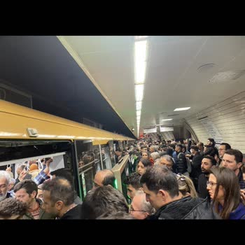 Metro İstanbul ÜSKÜDAR-Samandıra Metro Sefer Yetersizliği Kalabalıklık