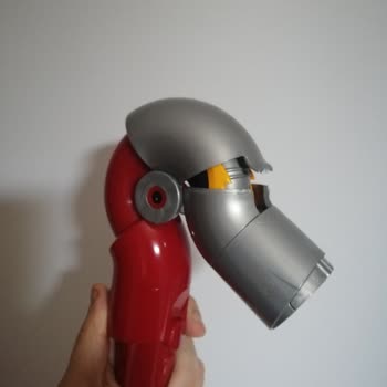 Dyson Yedek Parça Ürününün Arkasında Durmuyor