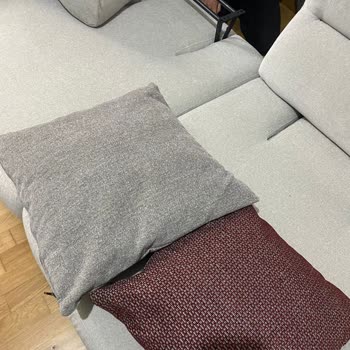 Kelebek Mobilya Farklı Koltuk Yastıkları Mağduriyetim