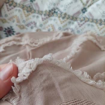 By Aybuke Defolu Ürün Gönderimi