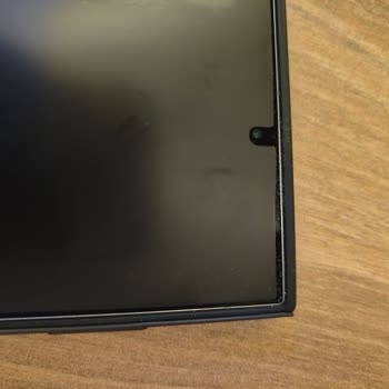 Nettech S24 Ultra İçin Ekran Koruyucu Kayması Problemi.