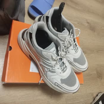 Deichmann Ayakkabı Ve İç Taban Bakım Ürünü Kalitesizliği.