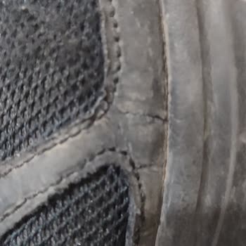 Skechers Kısa Sürede File Yerlerinde Deforme Ve Açılma Var