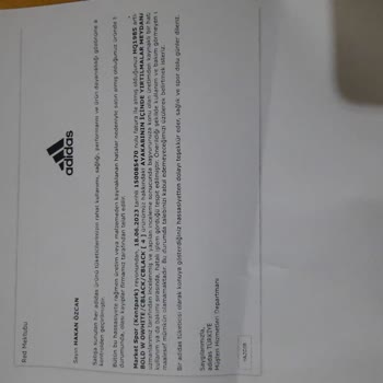 adidas Ayakkabı İçi Yırtıldı