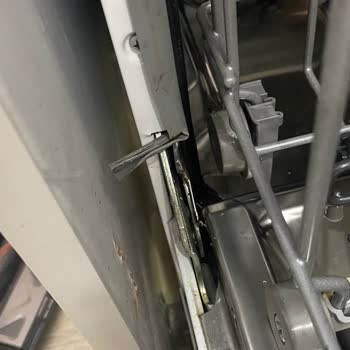 Beko Ve Servisinin Umursamazlığı Ve İş Bilmezliği