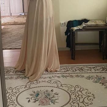 Waw Tesettür Elbise İç Gösteriyor