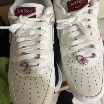 Nike Air Force Temizlik Sorunu
