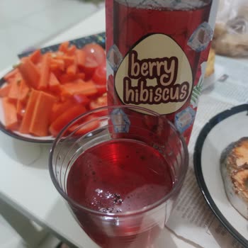 Sek Süt Meyve Suyundan Çıkan İlginç Bir Şey