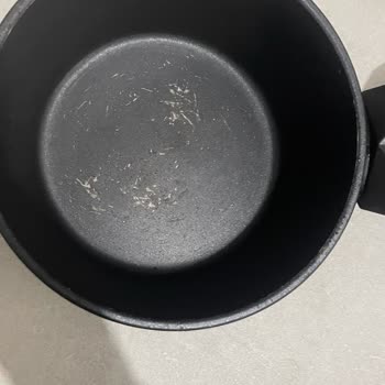 Karaca Bio Diamond Tencere Seti Soyulması