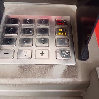 Ziraat Bankası ATM Hijyen Sorunu: Temizlik Bekliyoruz!