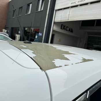 Opel Astra'da Beklenmedik Boya Sorunu