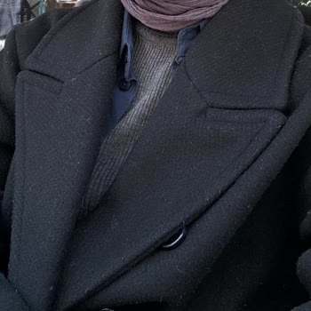 Mango Pahalı Ama Kalitesiz Palto