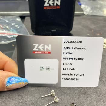 Zen Pırlantadan Aldığım Tektaş Küpe Paslandı