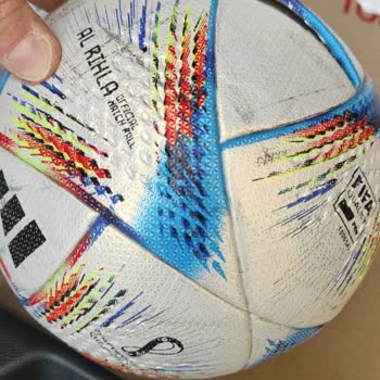 Toprak Spor Orijinalliği Şüpheli Ürün Satıyor!