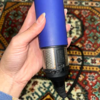 Dyson Saç Şekillendiricim Paslanma Yaptı
