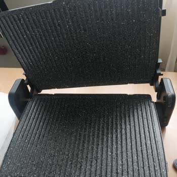 Karaca Züccaciye Karaca Hasarlı Ürününü Gönderdi Ve İade Almıyor