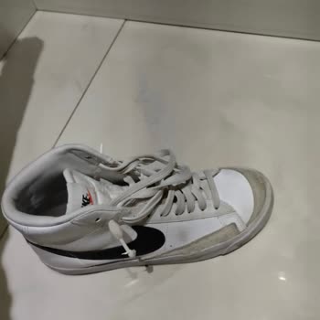 Nike Spor Ayakkabı Kötü Çıktı
