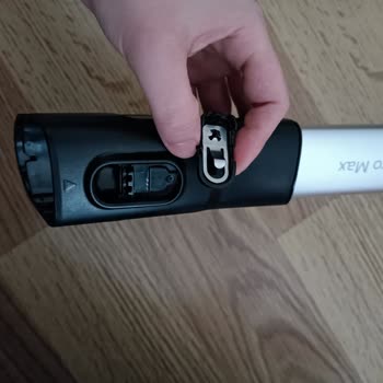 Teknosa Philips Xc7040/01 Dikey Süpürge Kırık