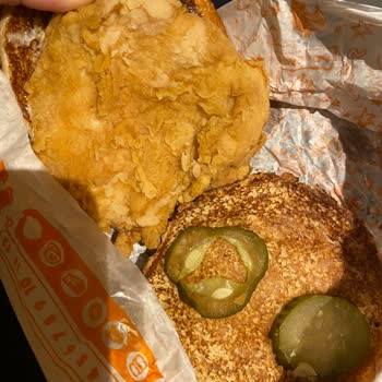 Popeyes Bozulmuş Tavuk Satıyor