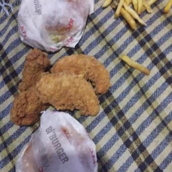 Manavgat Novamall KFC Menünün Yarısı Gelmedi!