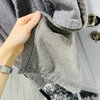 Sarev Bazaar Bornoz Takımı Kalitesizliği