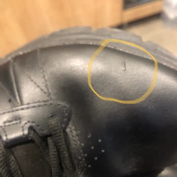 Skechers FLO Mağazacılık In Street Den Hiç Memnun Kalmadım Beni Üzdüler