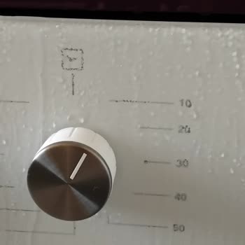 Kumtel Ankastre Fırın Buhar Ve Su Yapıyor.