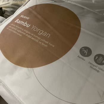 Yataş Bambu Yorgan Kılıfın İçerisinde Toplanıyor