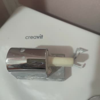 Creavit Klozet Kapağı Menteşesi Sorunu