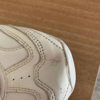 Kalitesiz Skechers Ayakkabı Ve Pişmanlık