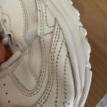 Kalitesiz Skechers Ayakkabı Ve Pişmanlık