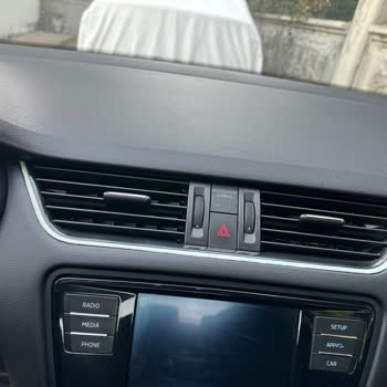 Klima Çerçeve Etrafındaki Kromun Kalkması Ve Skoda Octavia Pişmanlığı
