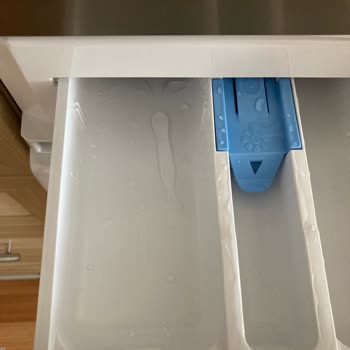 Vestel Çamaşır Makinesi Sıvı Deterjan Aparatı.