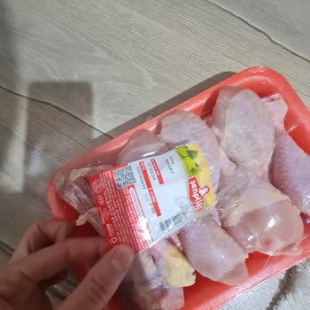 Şenpiliç Sen Piliç Tavuk Siyah Renklenme