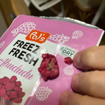 Pol's Gurme Pol's Freeze Fresh Markasından Küflü Meyve Çıktı