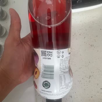 Cappy Ramazan Şerbeti İçerisinden Ne Olduğu Belli Olmayan Bir Cisim Çıktı!