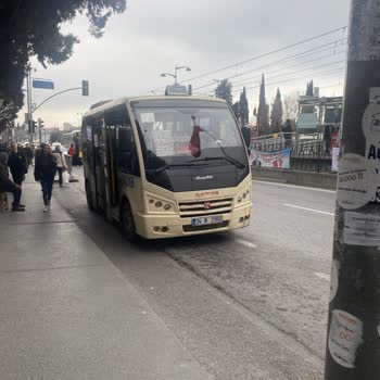 İstanbul Minibüsçüler Odası Öğrenci Kimlik Kabul Etmeme