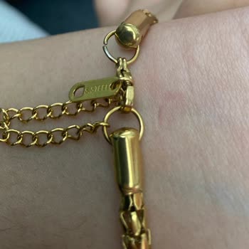 Cns Aksesuar Çelik Takı Olarak Aldığım Ürün Renk Değiştirdi!