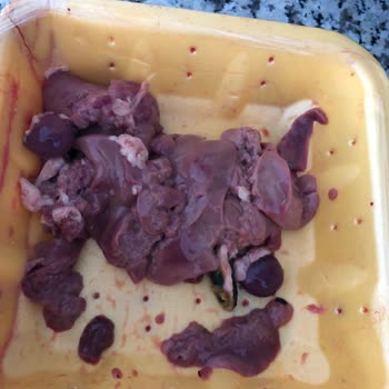 Lezita Bozuk Ürünleri Karıştırıp Piyasaya Sürüyor