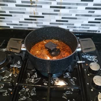 Schafer Tencere Kapağı Patlaması