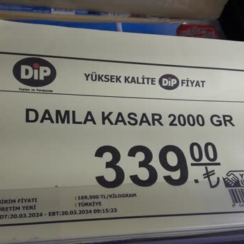 Dip Toptan Dip Markette Kaşar Peyniri, Y. Yağlı Eritme Peyniri Çıktı