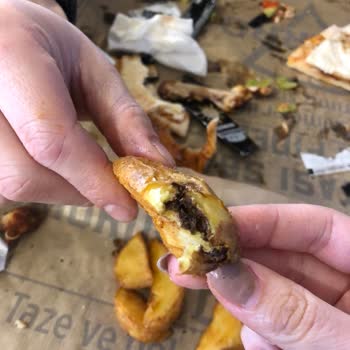 Sbarro Bol Malzemeli (malzemesiz) Pizzaları