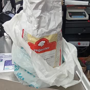 A101 Böcekli Un Satıyor