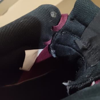 Deichmann - Nike Ayakkabı Sorunu