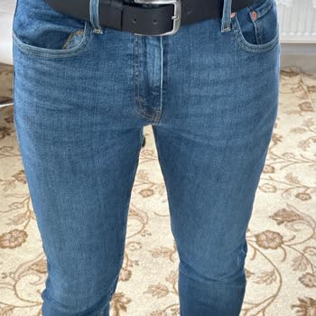 Levis Pantolon Defoları