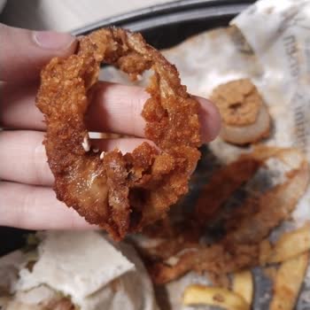 Cajun Corner Yemek Siparişi Verdik Geç Geldi Ve Çok Kötüydü